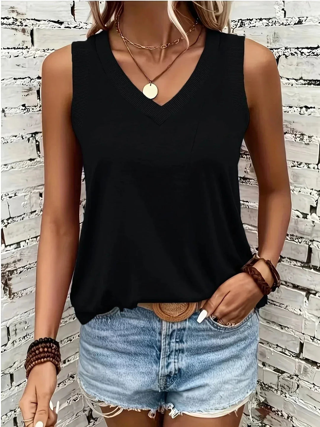 TESSA | V-NECK TOP