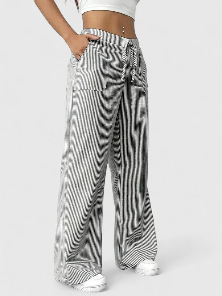 MAURINA | COMFORTABLE WIDE TROUSERS WITH ELEGANT DETAILS