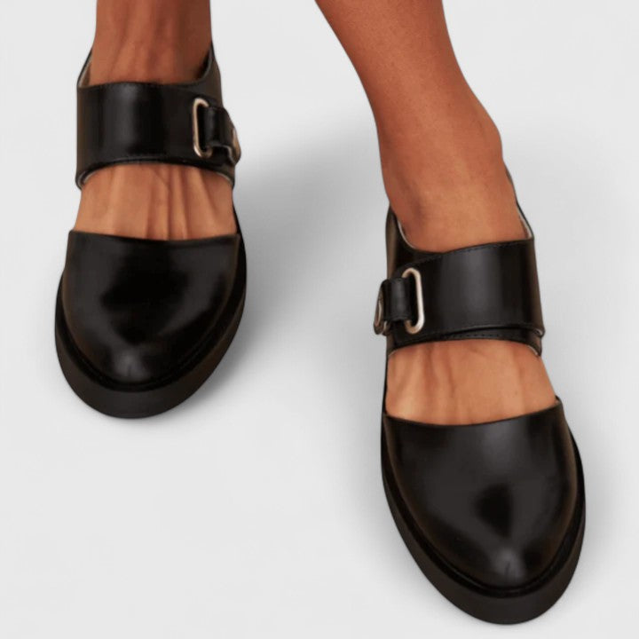 ANOUK | ELEGANT RETRO SHOES WITH MODERN TWIST