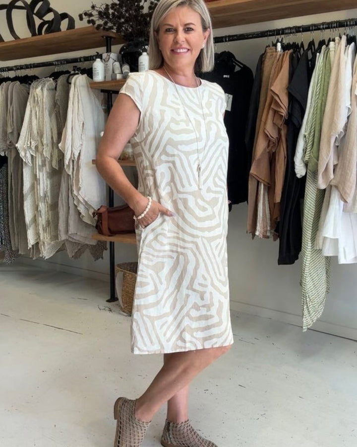 TALISA | SUMMER DRESS WITH ROUND NECKLINE AND LOVELY PRINT