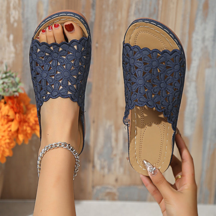 CAYLIN | ORTHOPAEDIC COMFORTABLE SANDALS
