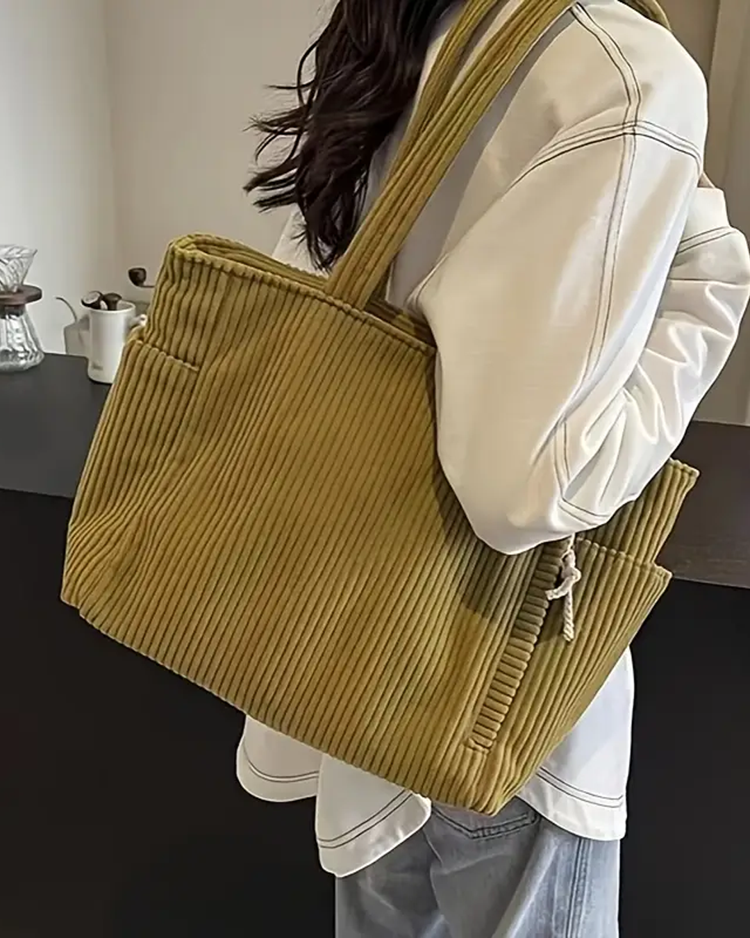 NIARA | RIBBED TOTE BAG WITH DRAWSTRING DETAIL
