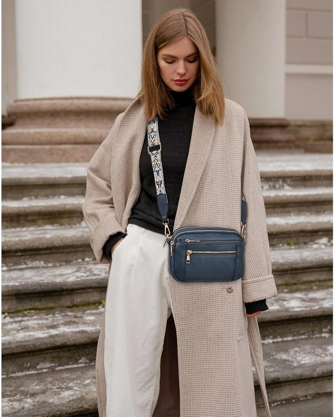 LEONTINE | ELEGANT SHOULDER BAG WITH FLORAL STRAP