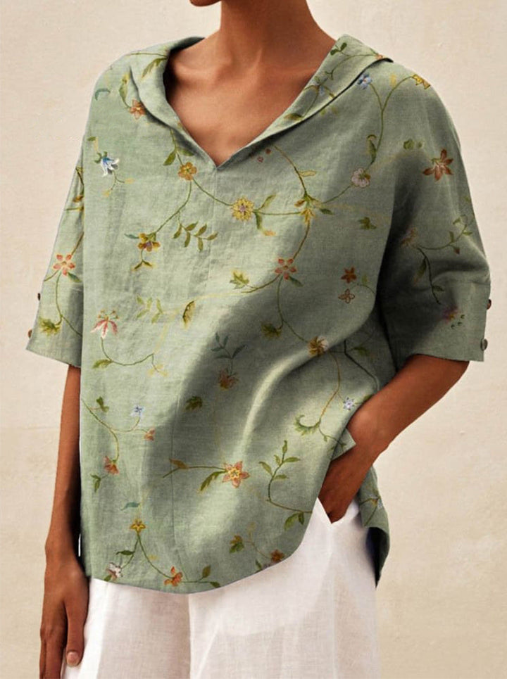 CÉLINE | ELEGANT TOP WITH V-NECKLINE