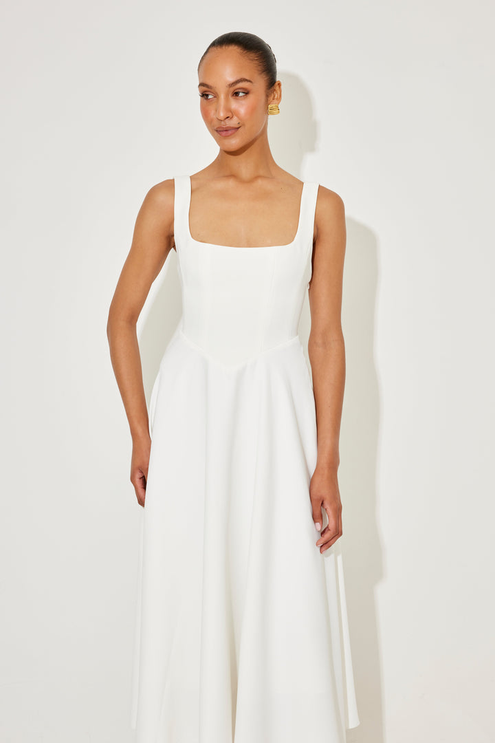 CORALIE | TIMELESS FLOWY MIDI DRESS