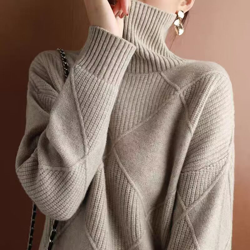 GENEVIEVE | ELEGANT & COSY SWEATER