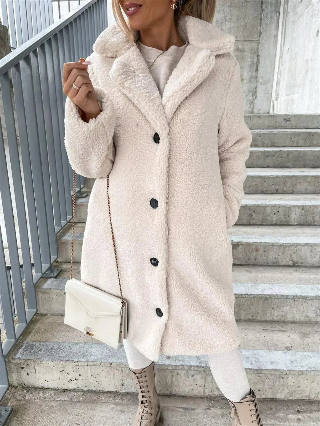 ALEXA | COSY TEDDY-STYLE JACKET