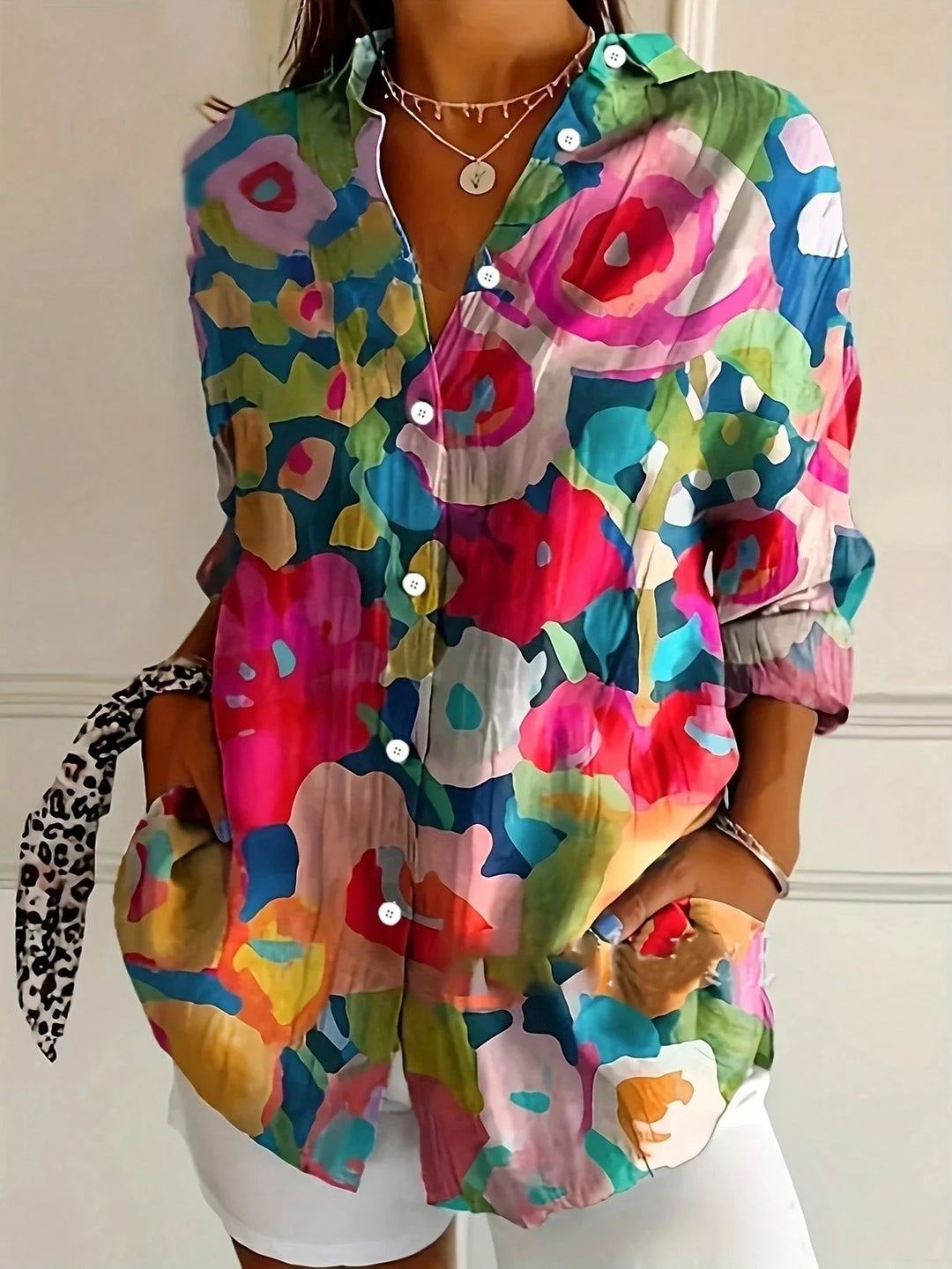 ELARA | COLOURFUL BLOUSE WITH PLAYFUL PRINT