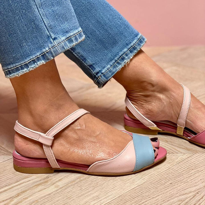 MAELINA | COLOUR BLOCK FLATS