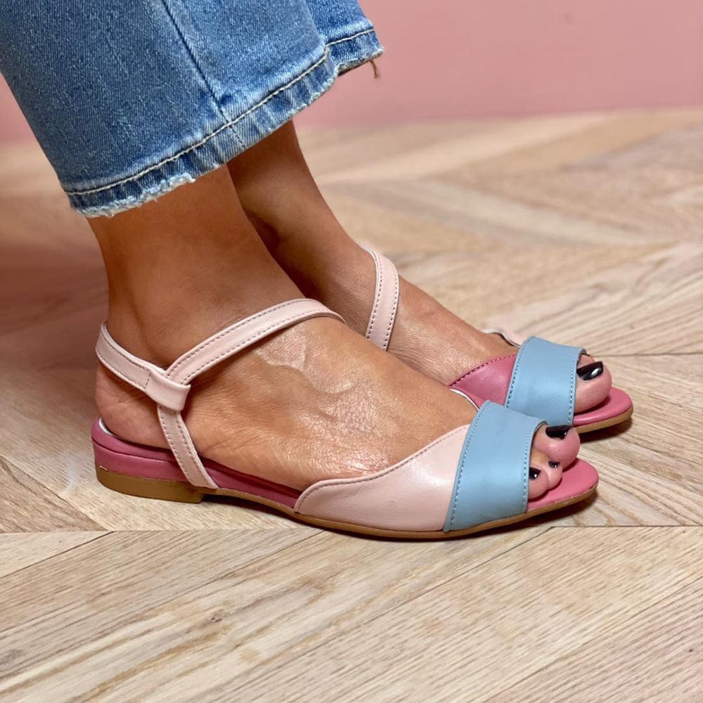 MAELINA | COLOUR BLOCK FLATS