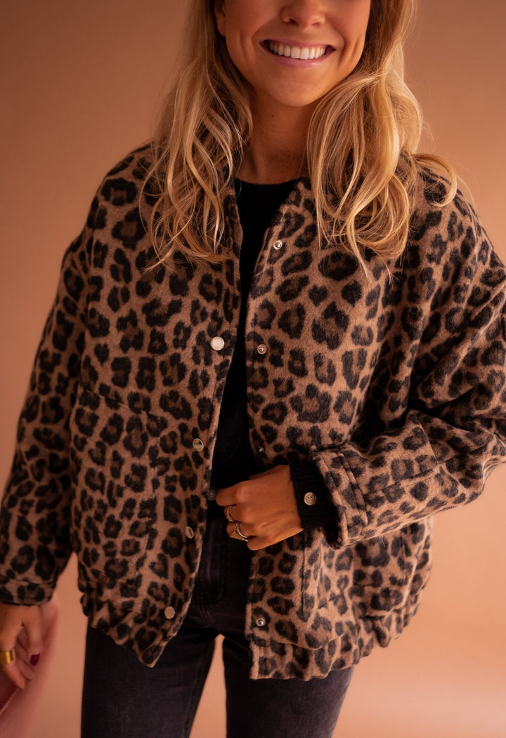 ZARINA | TRENDY LEOPARD PRINT JACKET