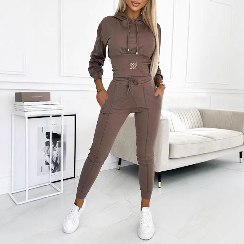 CAMMIE | ELEGANT AND COMFORTABLE TRACKSUIT