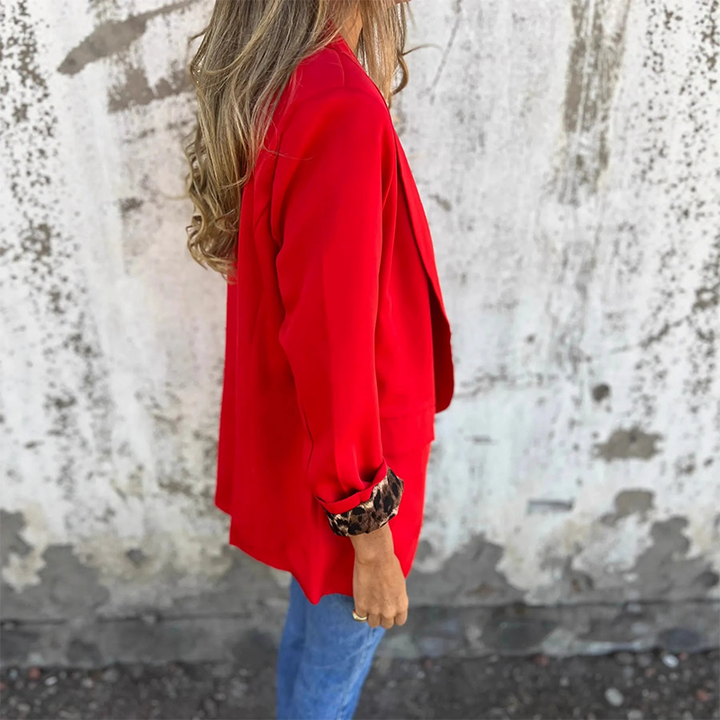 KATHY | STYLISH AND COMFORTABLE BLAZER